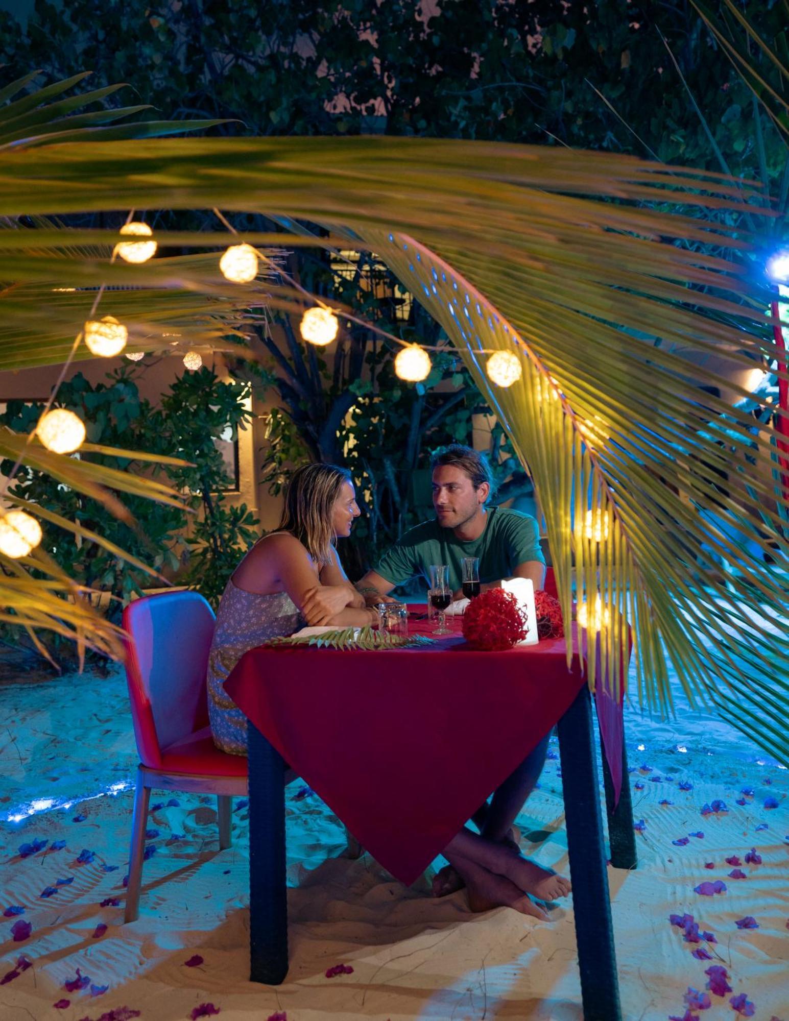 Paguro Seaview Hotel Bodufolhudhoo Екстериор снимка